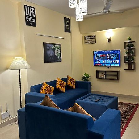 Royal Ambience Apartman Gáziábád Kültér fotó